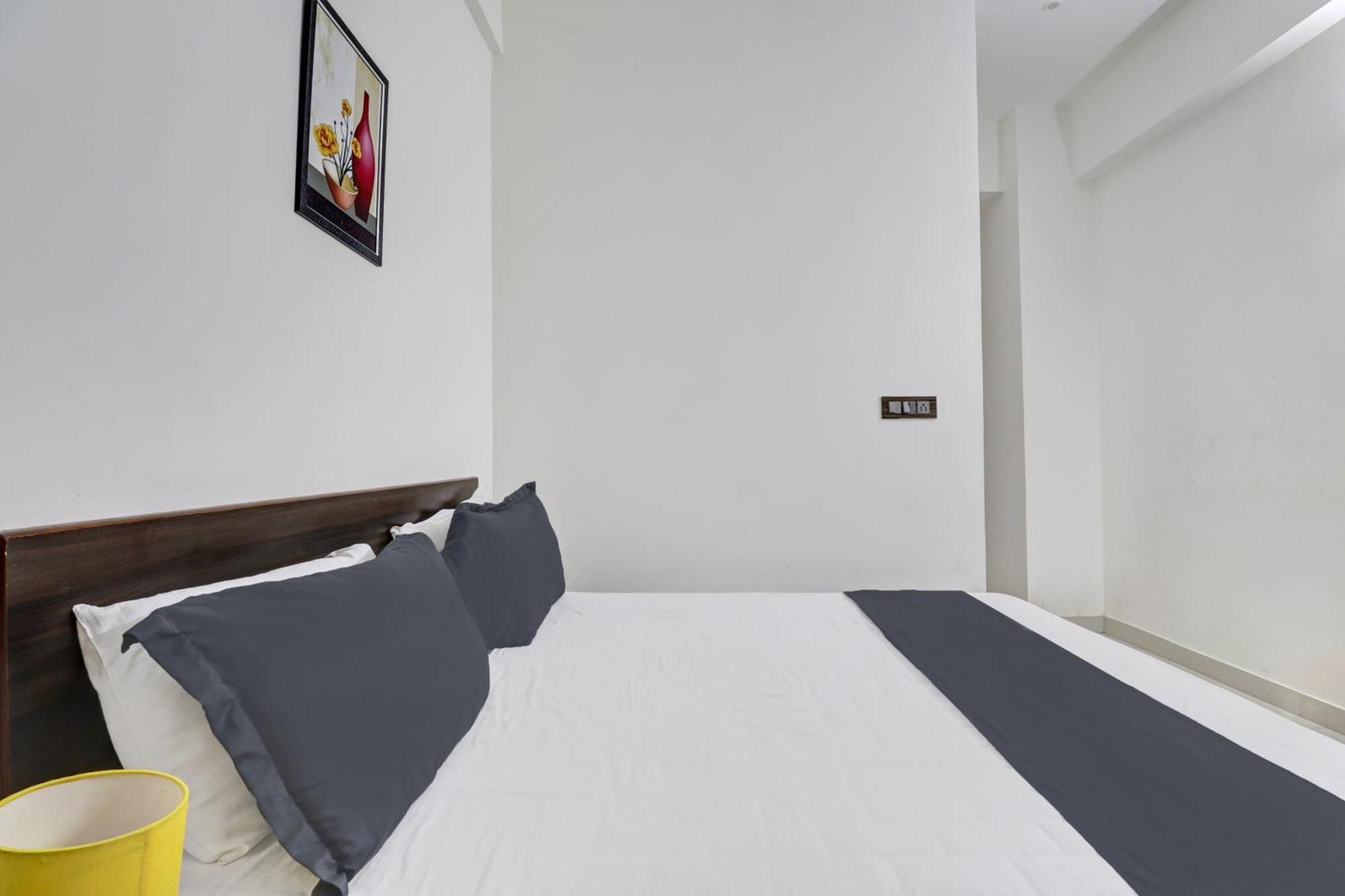 Hotel O J.K. Suites & Rooms Bangalore Exterior photo